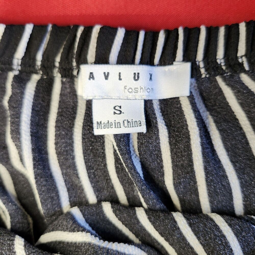 Favlux Black White Stripe Off Shoulder Jumpsuit Small Ruffle TulipHem Sleeveless - Picture 9 of 16